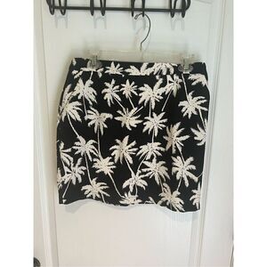 Gianni Bini Black Palm Tree Skirt fully lined